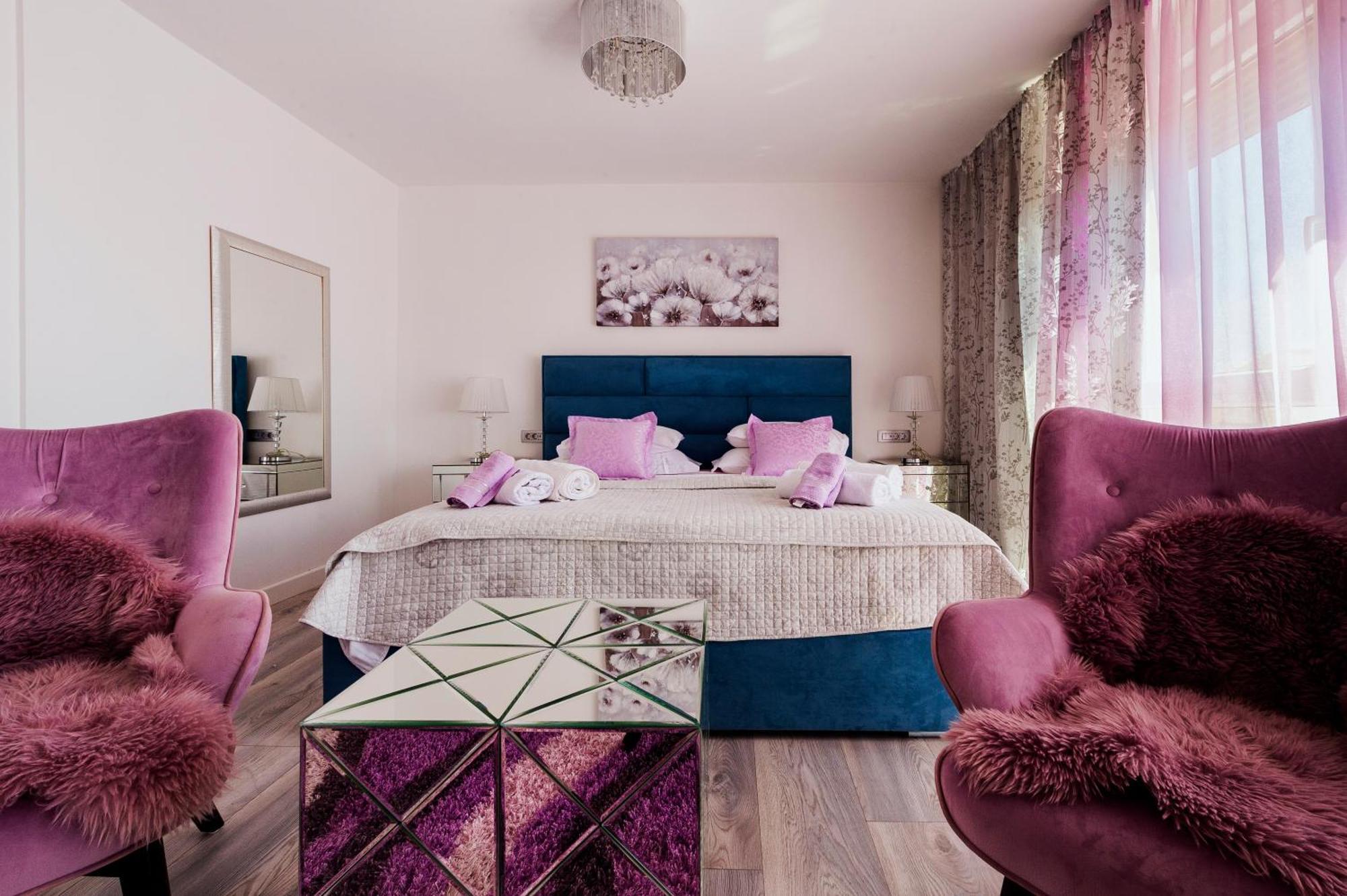 Downtown Luxury Apartment Emili Split Exterior photo